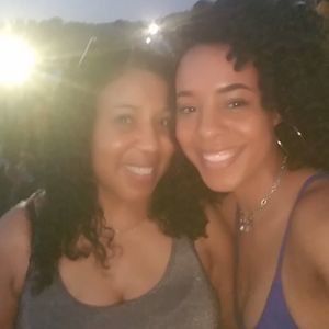 Meet your Posher, Dejanee